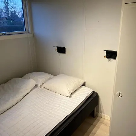 House In Skovmose Close To The Water Hébergement de vacances Skovbyballe